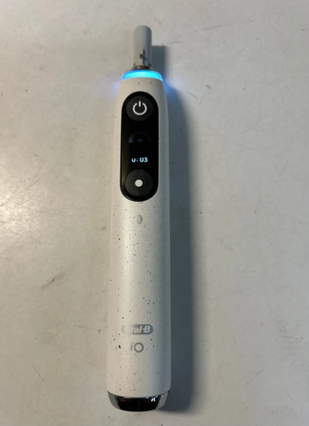 Oral-B iO Series 10 Electric Toothbrush - Stardust White - photo 3