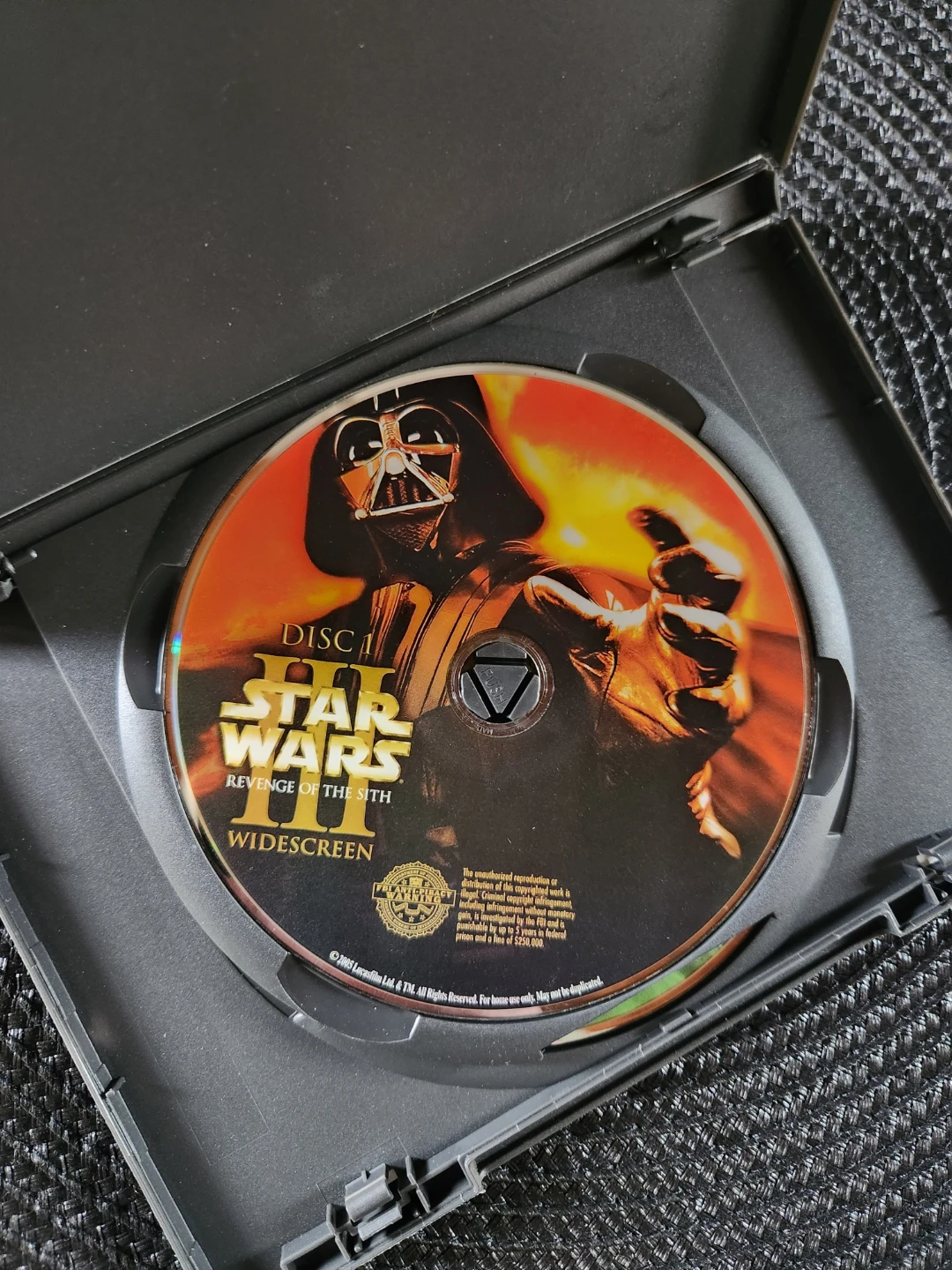 Star Wars - Revenge of the Sith DVD - photo 4