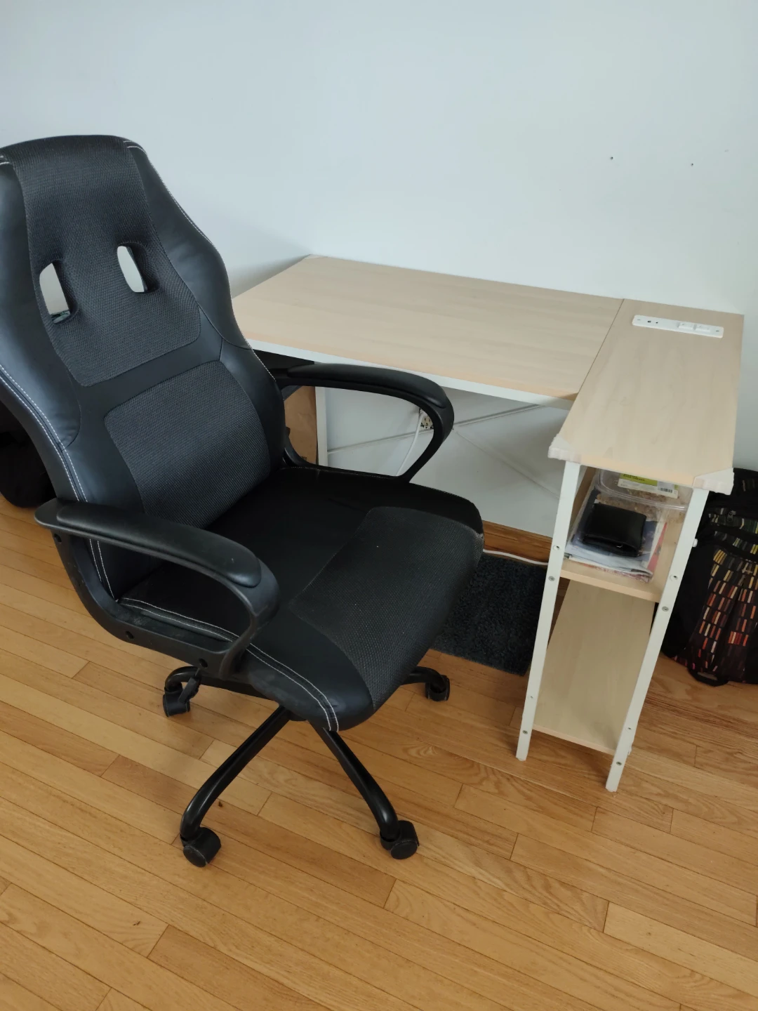 Gaming Chair with Desk Integrated Power
