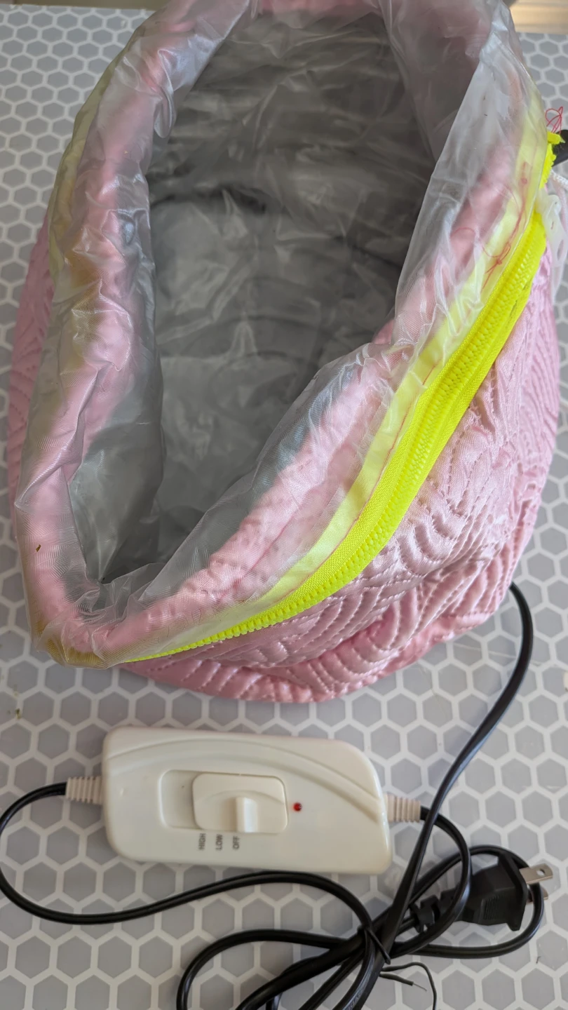 Pink Quilted Hair Steamer Cap with Heat Control - photo 2