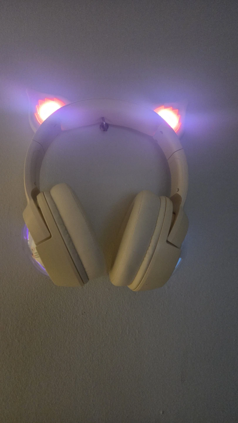 Cream Cat Ear Headphones with LED Lights bluetooth - photo 3