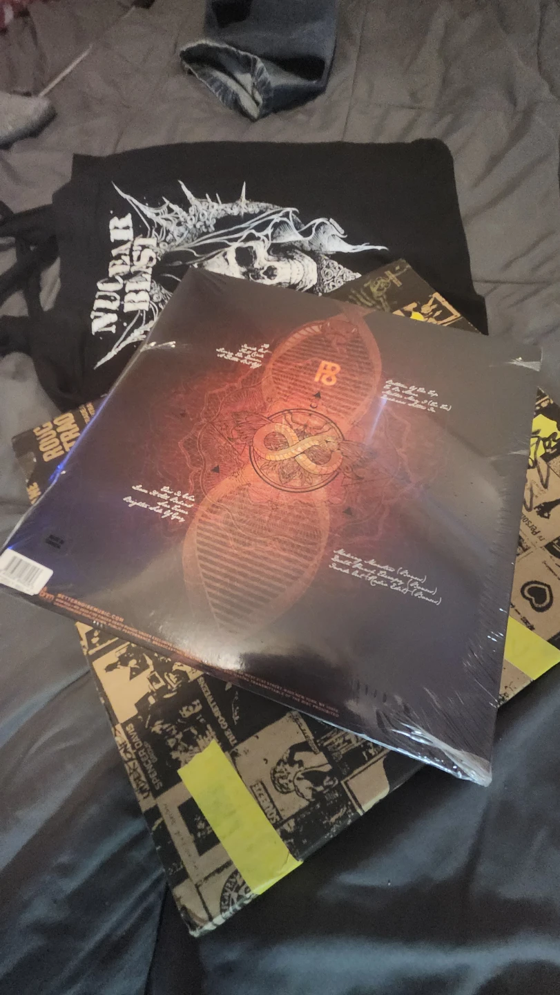 Five Finger Death Punch F8 Double LP Red Vinyl - photo 3