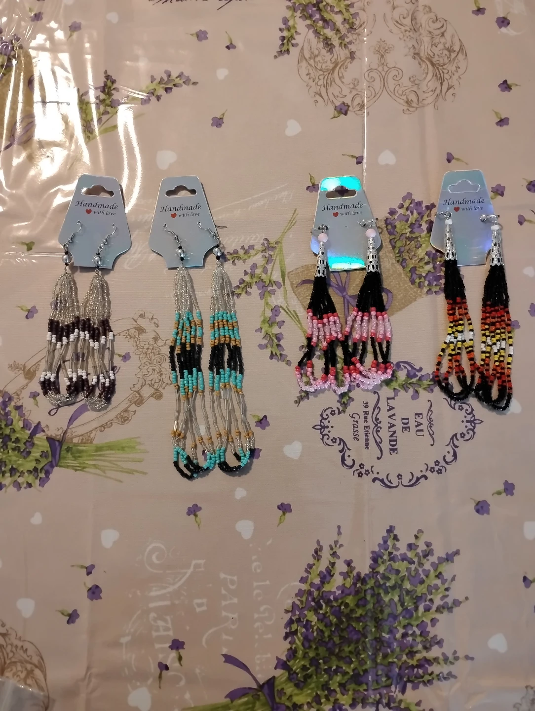 Handmade Beaded Earrings and Necklaces - photo 2