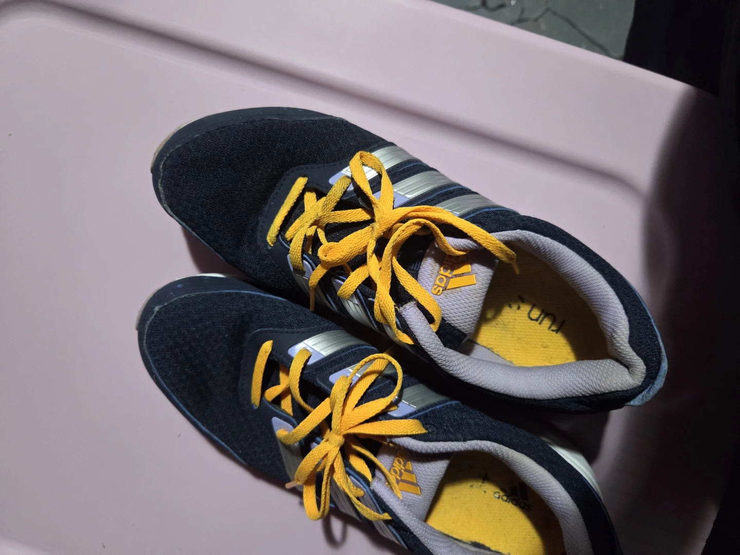 Adidas Women's Running Shoes Size 9 - photo 2