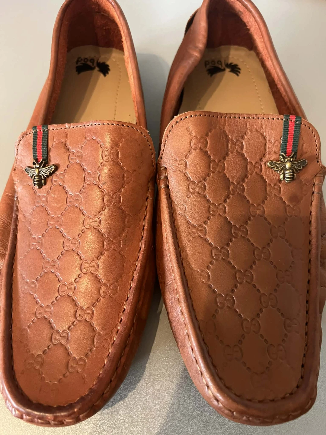 Gucci Brown Leather Bee Loafers Size 43