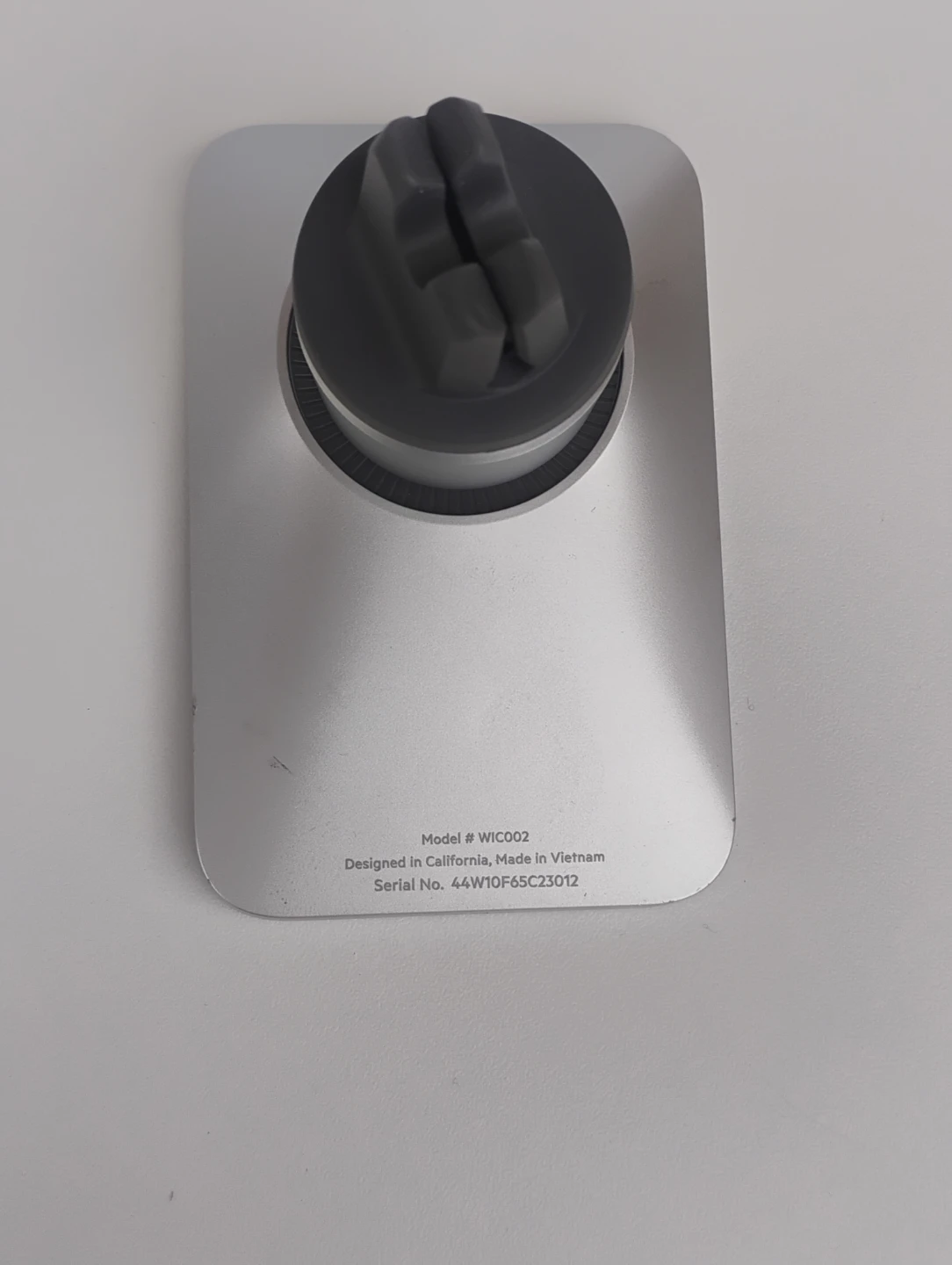 Belkin MagSafe Car Vent Mount - photo 5