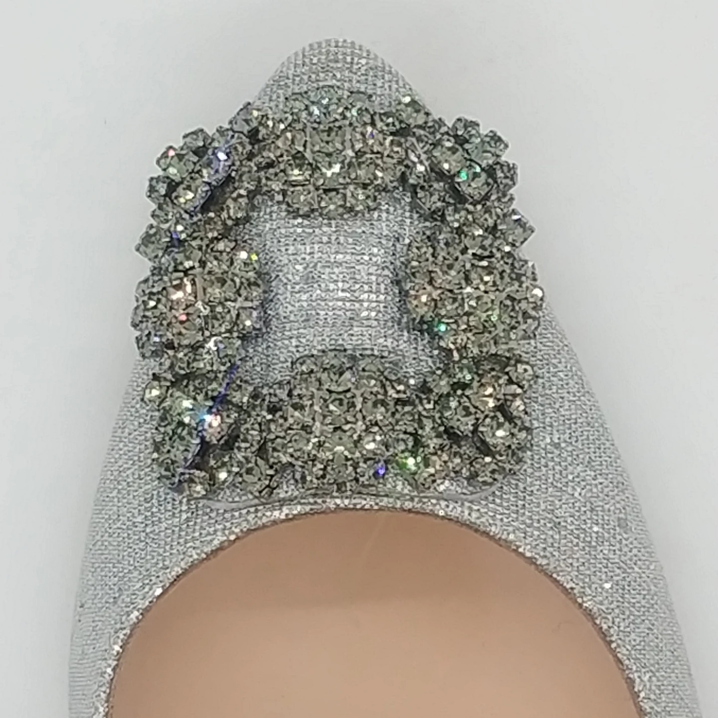 Manolo Blahnik Hangisi Silver Pumps - photo 2