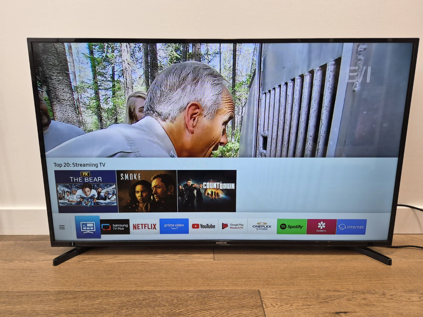 Samsung  43" FHD Smart TV N5300 Series 5