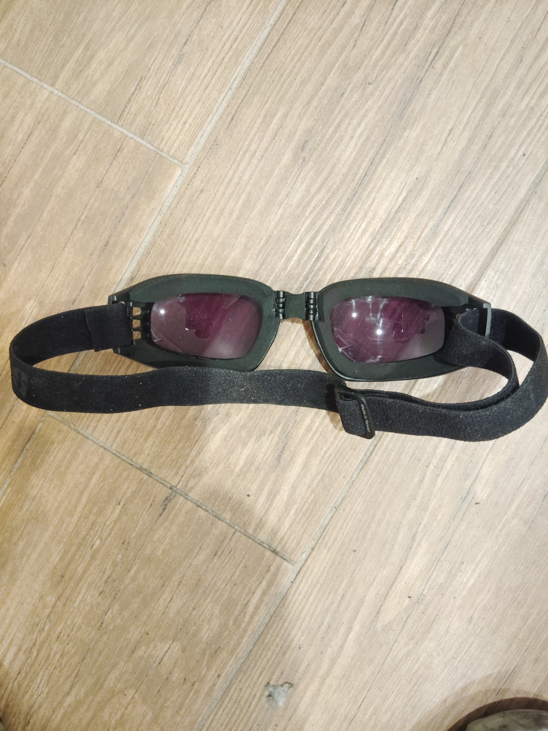 Black Goggles with Adjustable Strap - photo 3