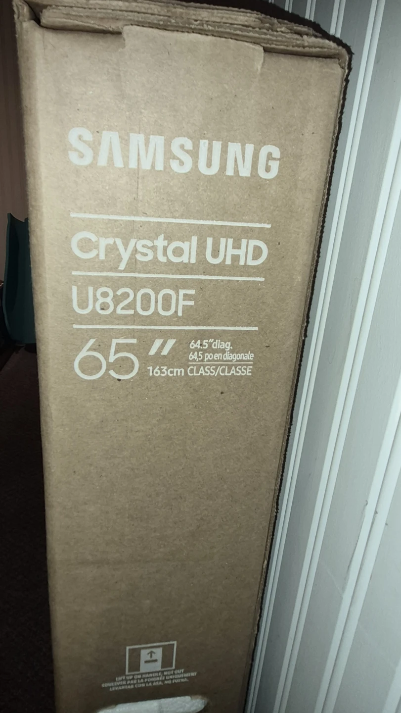 Samsung 65" Crystal UHD U8200F TV