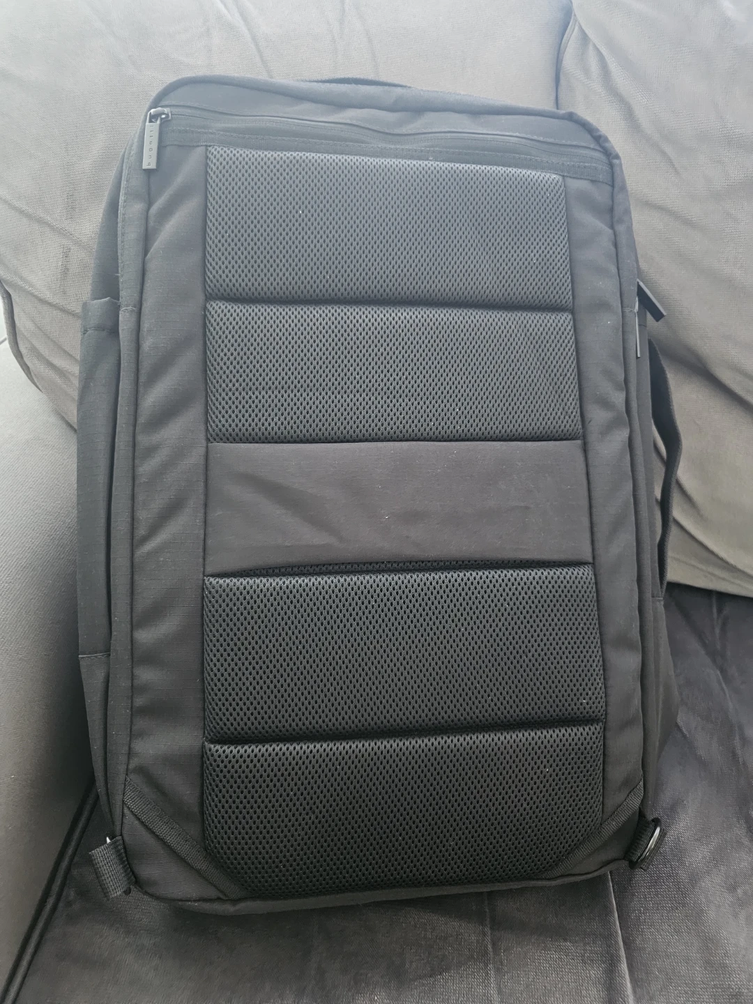 bugatti Convertible Ultimate Duffle Bag/Backpack 🎒 - photo 2
