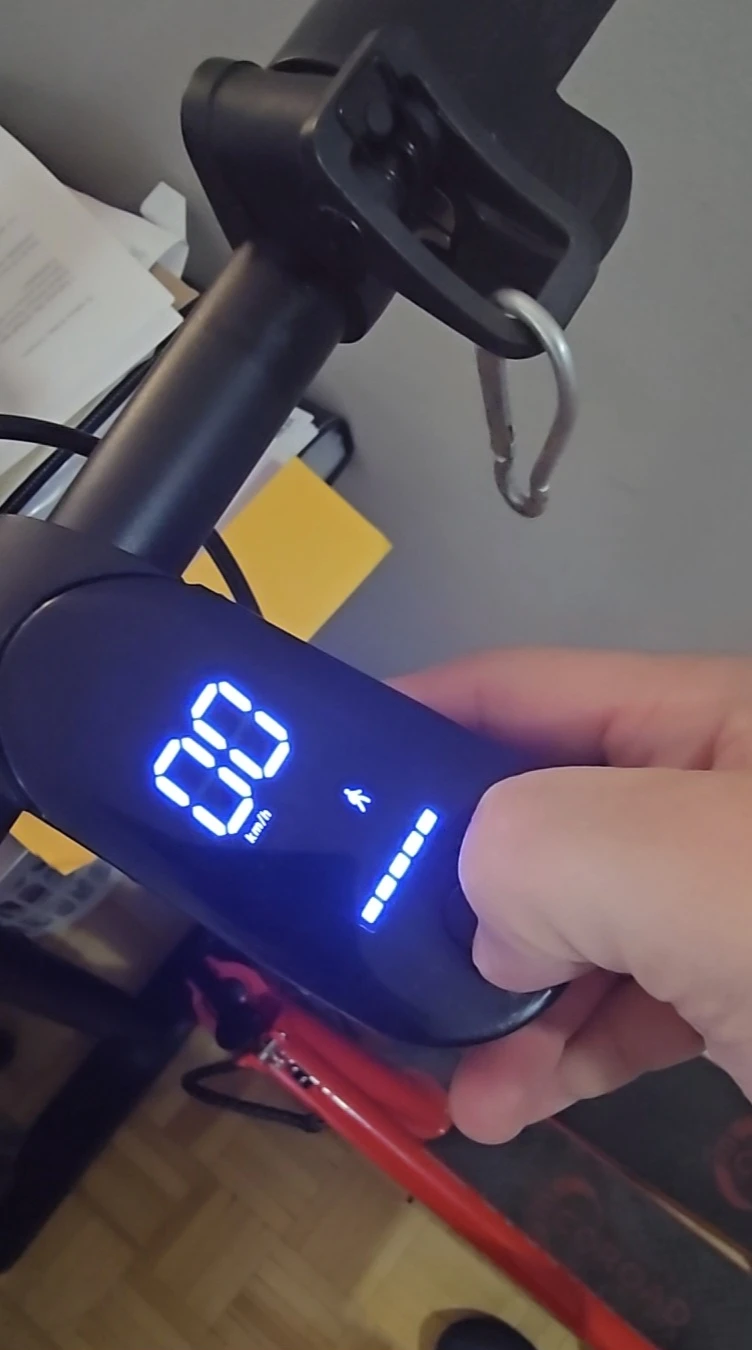 EC6 ECOROAD SCOOTER plus 1 for parts - photo 4