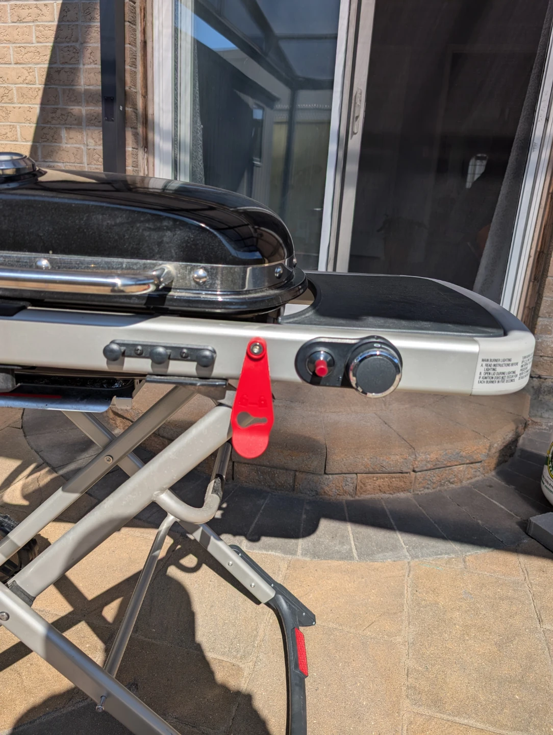 Weber Traveler Portable Gas Grill (Full Size) – Lightly Used - photo 2