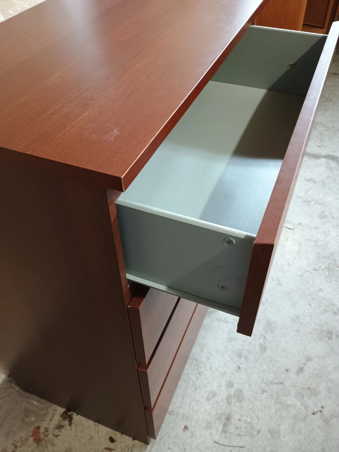 4-Drawer Chest of Drawers - Wood Finish ikea menges - photo 3