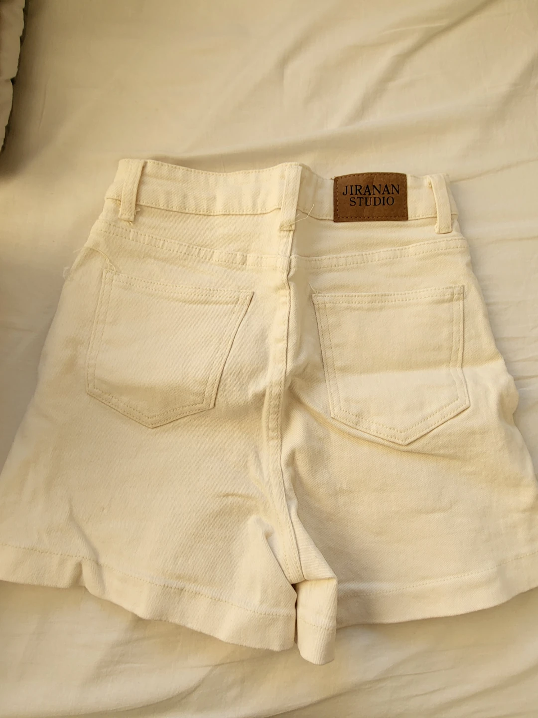 JIRANAN STUDIO Cream Denim Shorts - Size M - photo 2
