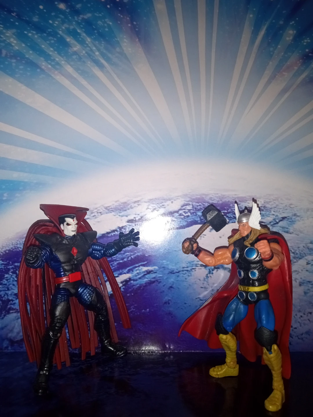Rare Marvel Thor Action Figure with Mjolnir - photo 5