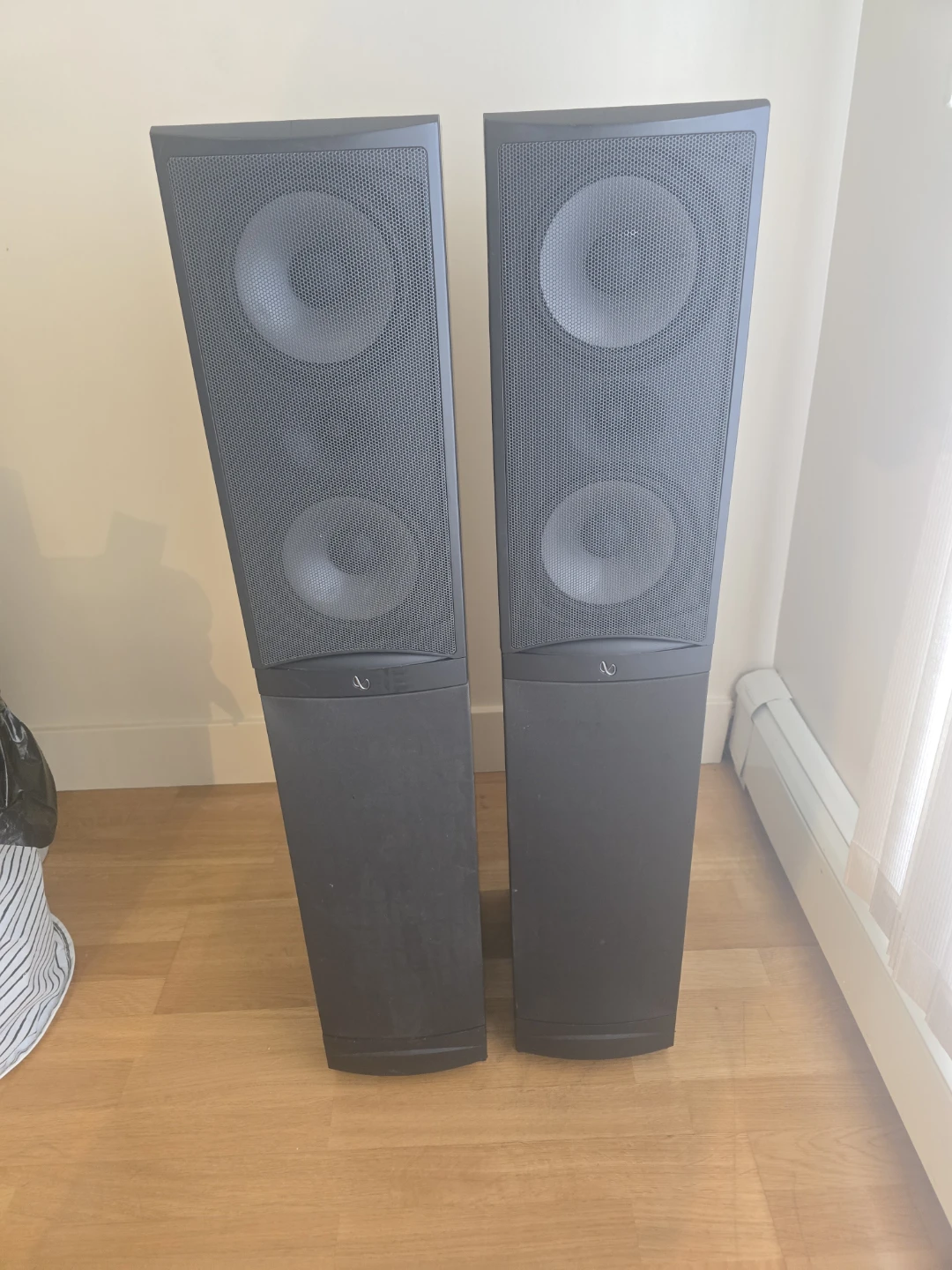 Infinity RS5 and Bose Speaker Set with pioneer receiver - photo 2