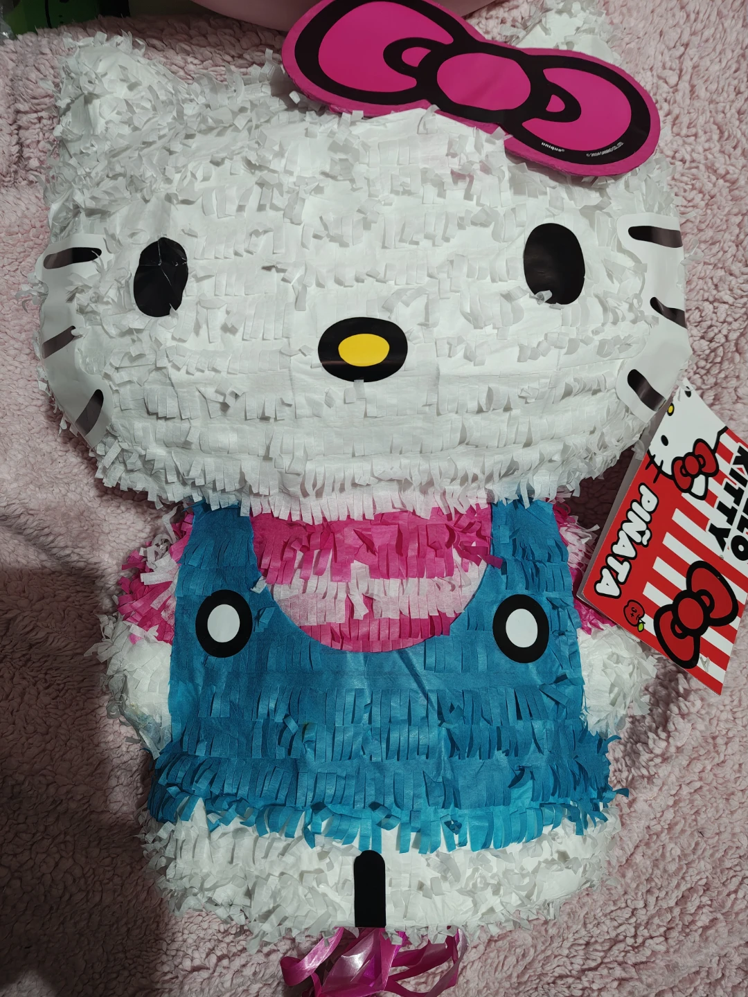 Hello Kitty Piñata