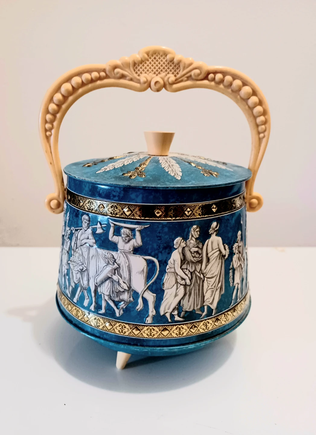 MCM Greco-Roman Classic scene Biscuit Tin