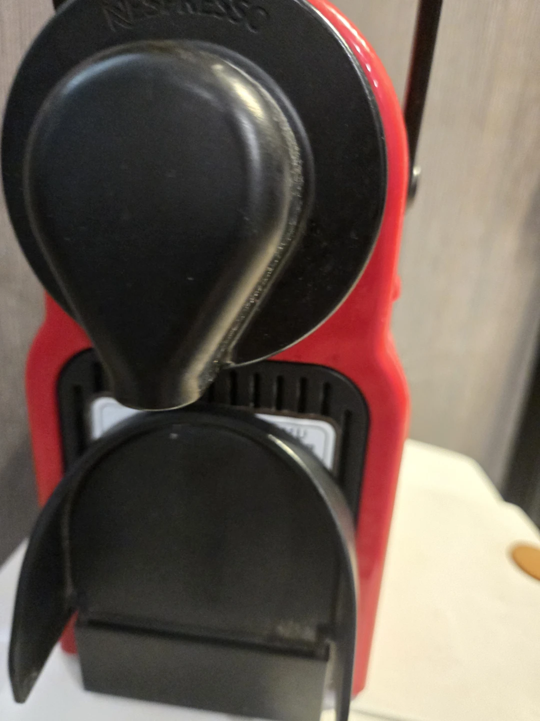 Nespresso Essenza Mini Coffee Machine - Red - photo 3
