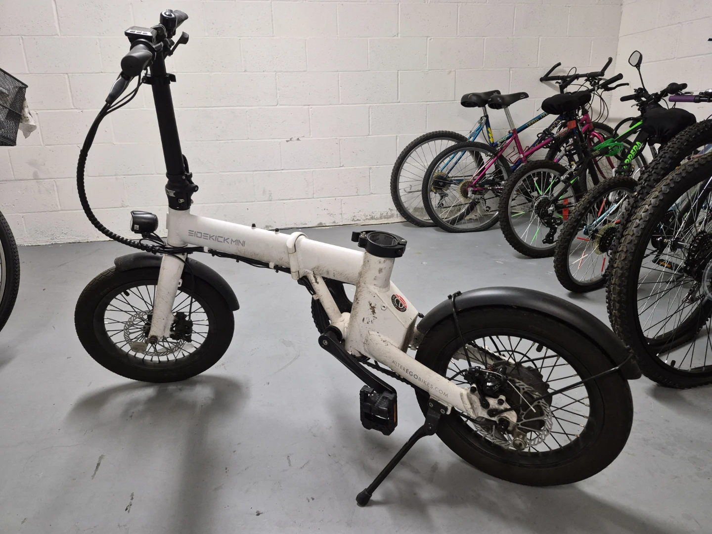 Sidekick Mini Folding Electric Bike × 2