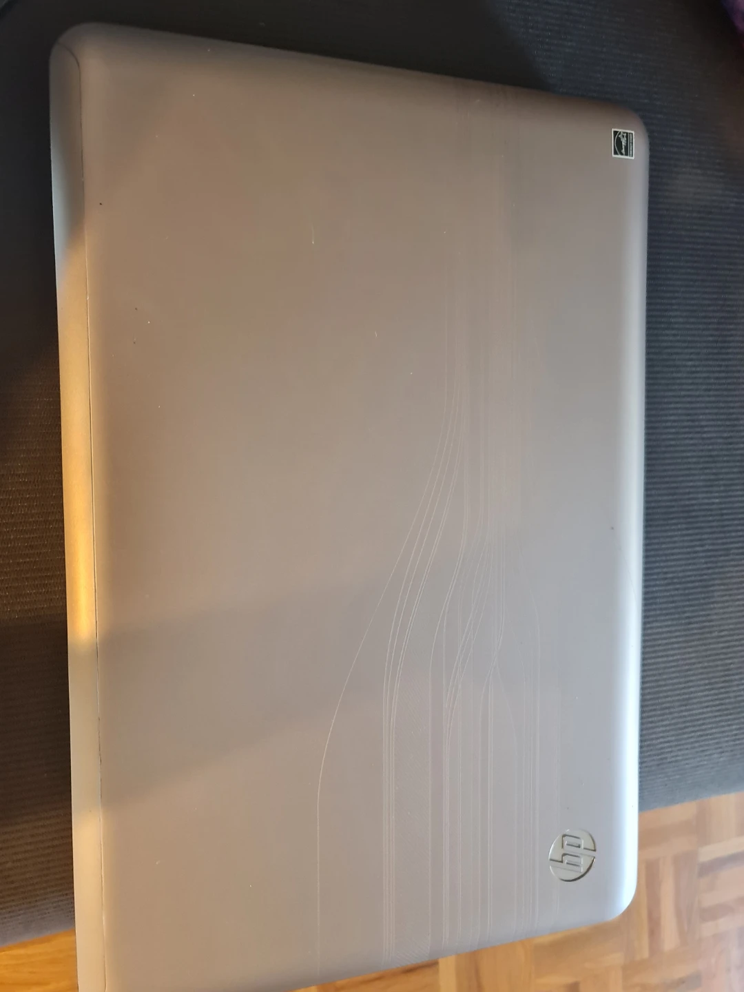 HP Laptop - photo 2