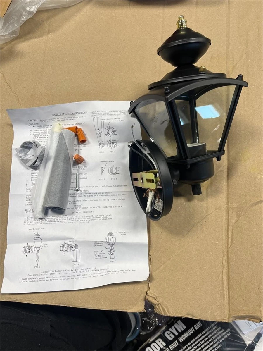 New - Black Outdoor Wall Lantern Fixture - photo 4