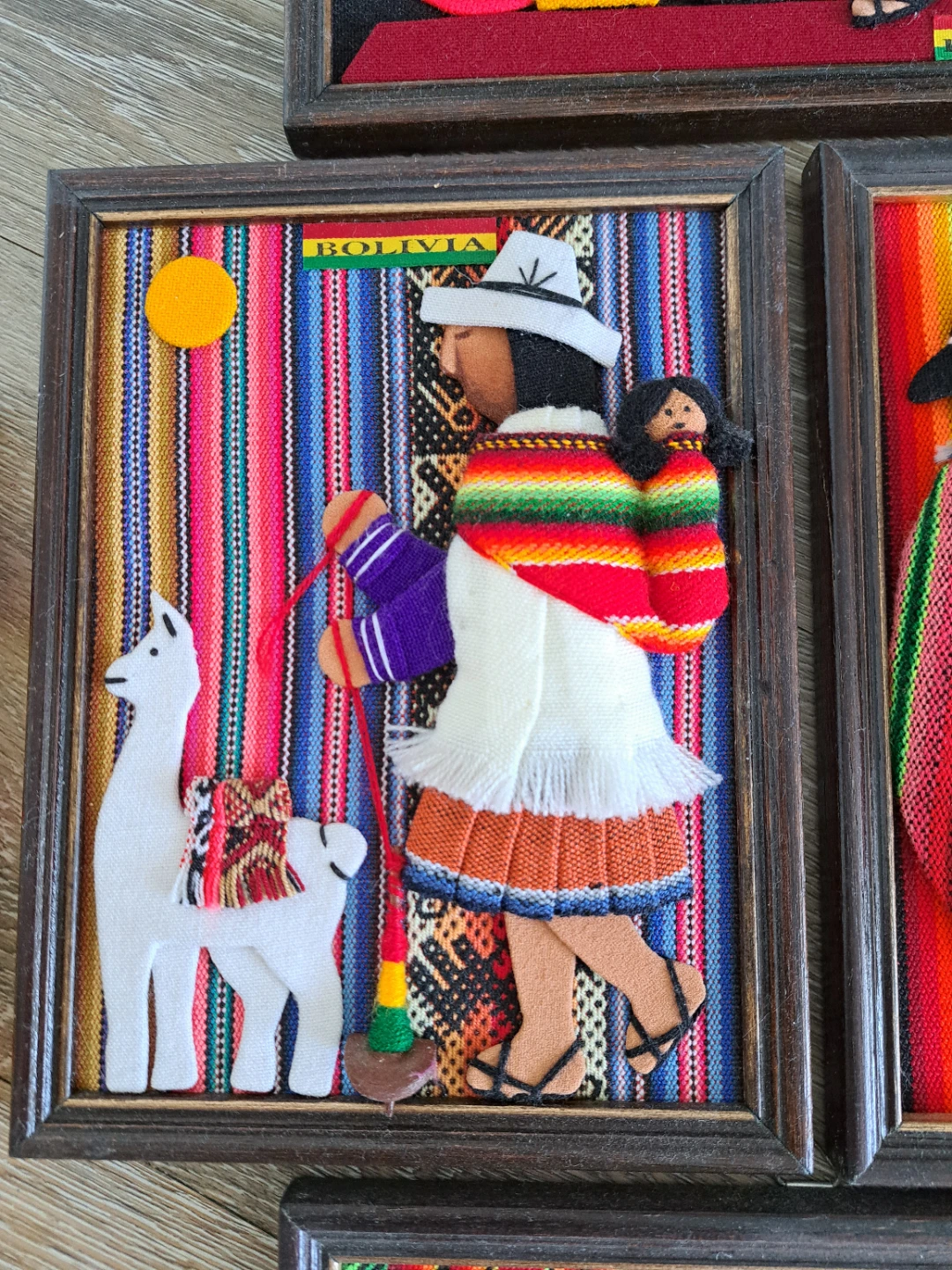 Framed Bolivian Textile Art - Set of 5 - photo 3