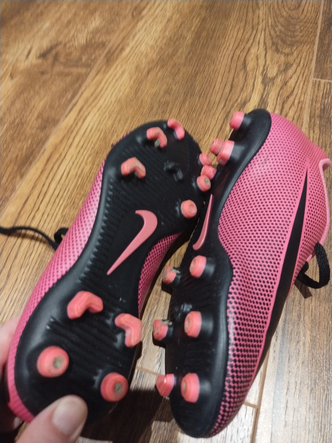 Nike Pink Soccer Cleats