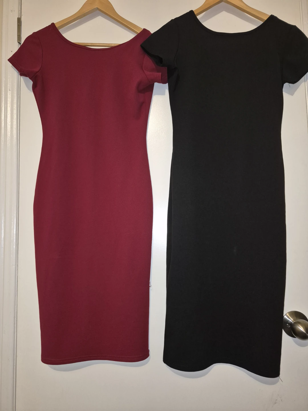 Black and Red Sheath Dress Size M
