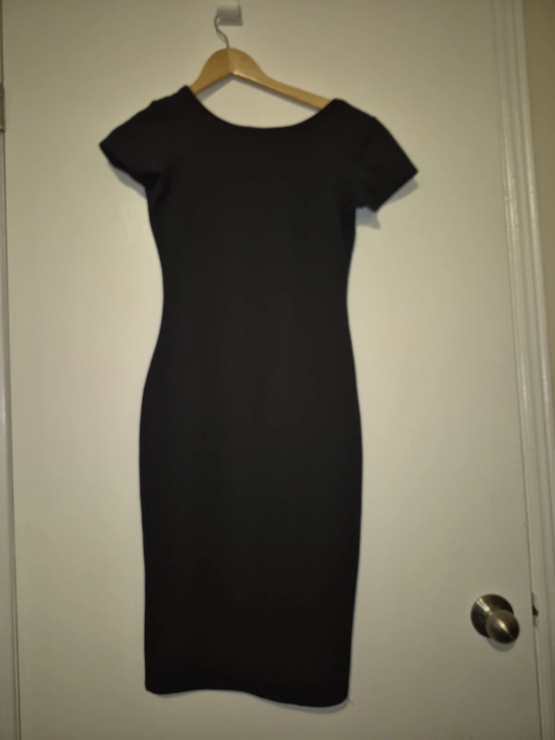 Black and Red Sheath Dress Size M - photo 2