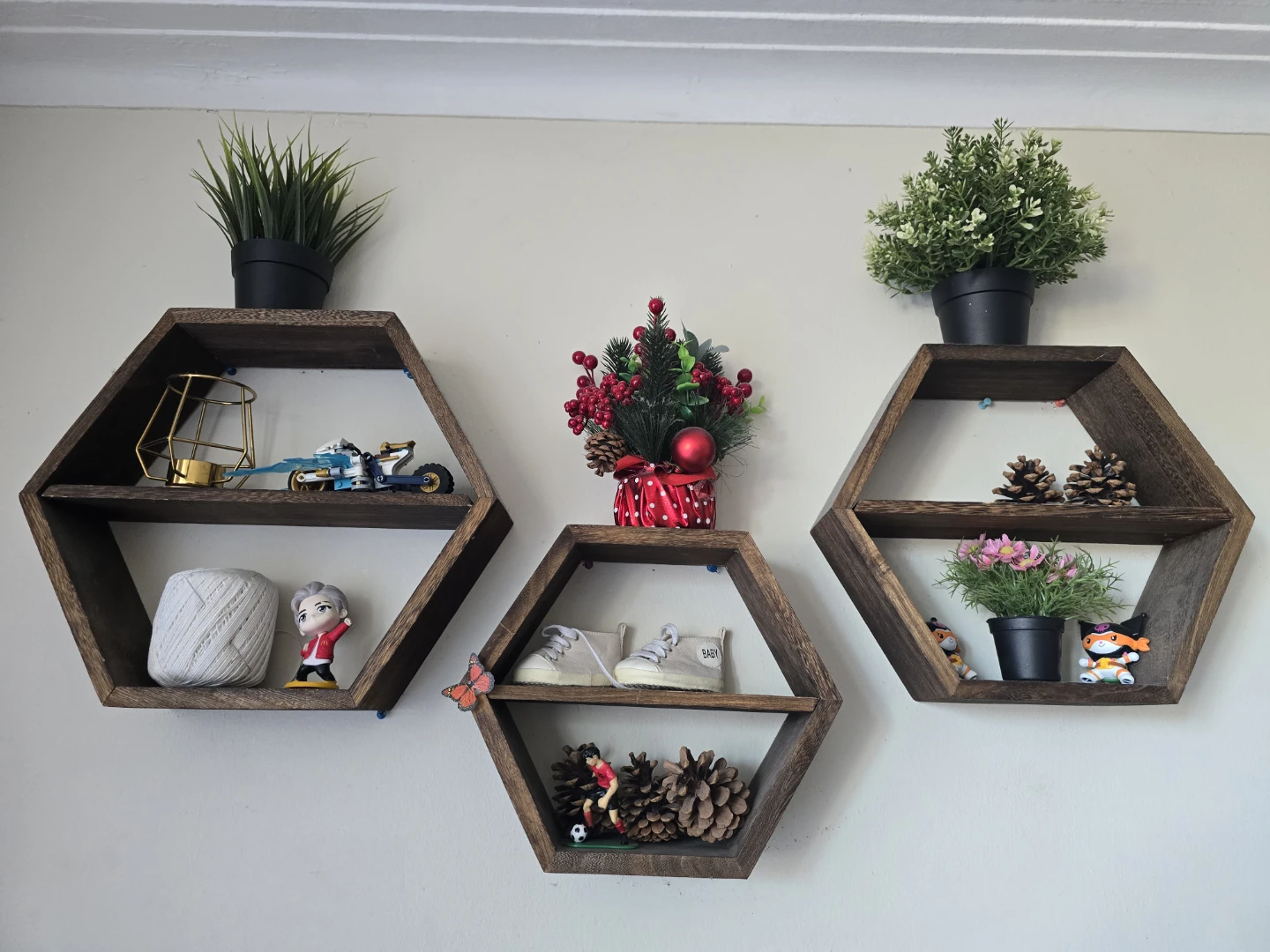 Set of 3 Rustic Wooden Hexagon Shelves