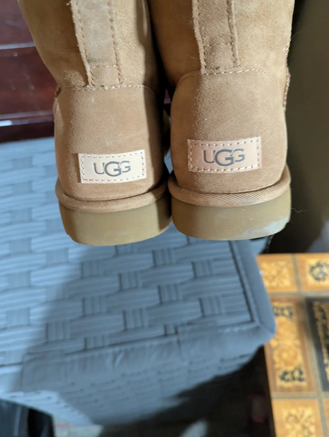 Ugg Australia Mini Boots Size 9 - photo 3