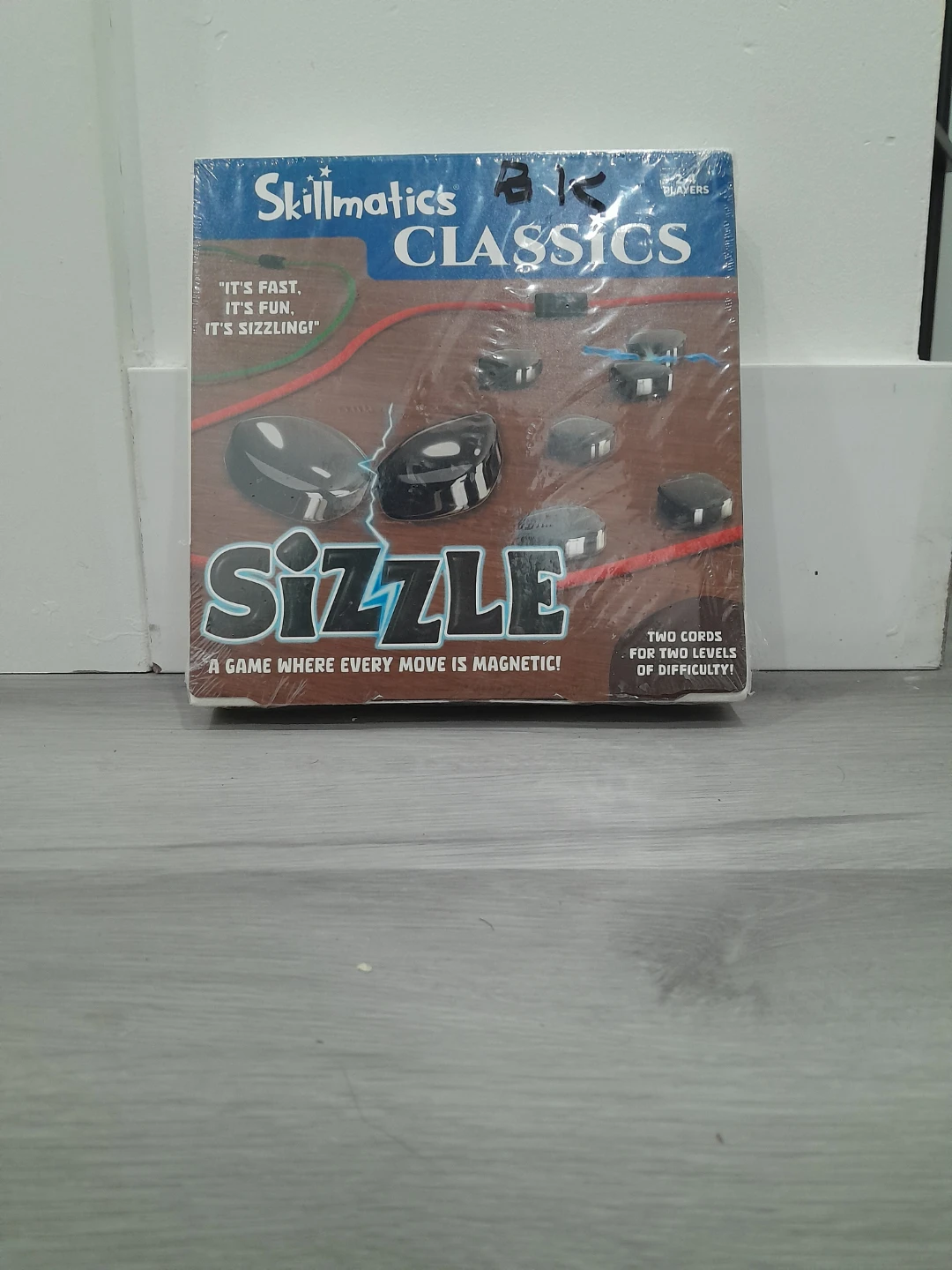 Skillmatics Classics Sizzle Magnetic Game - photo 2