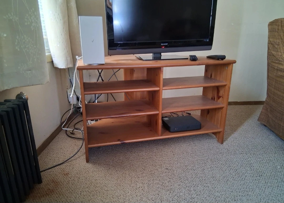 Real wood Tv stand +storage shelf