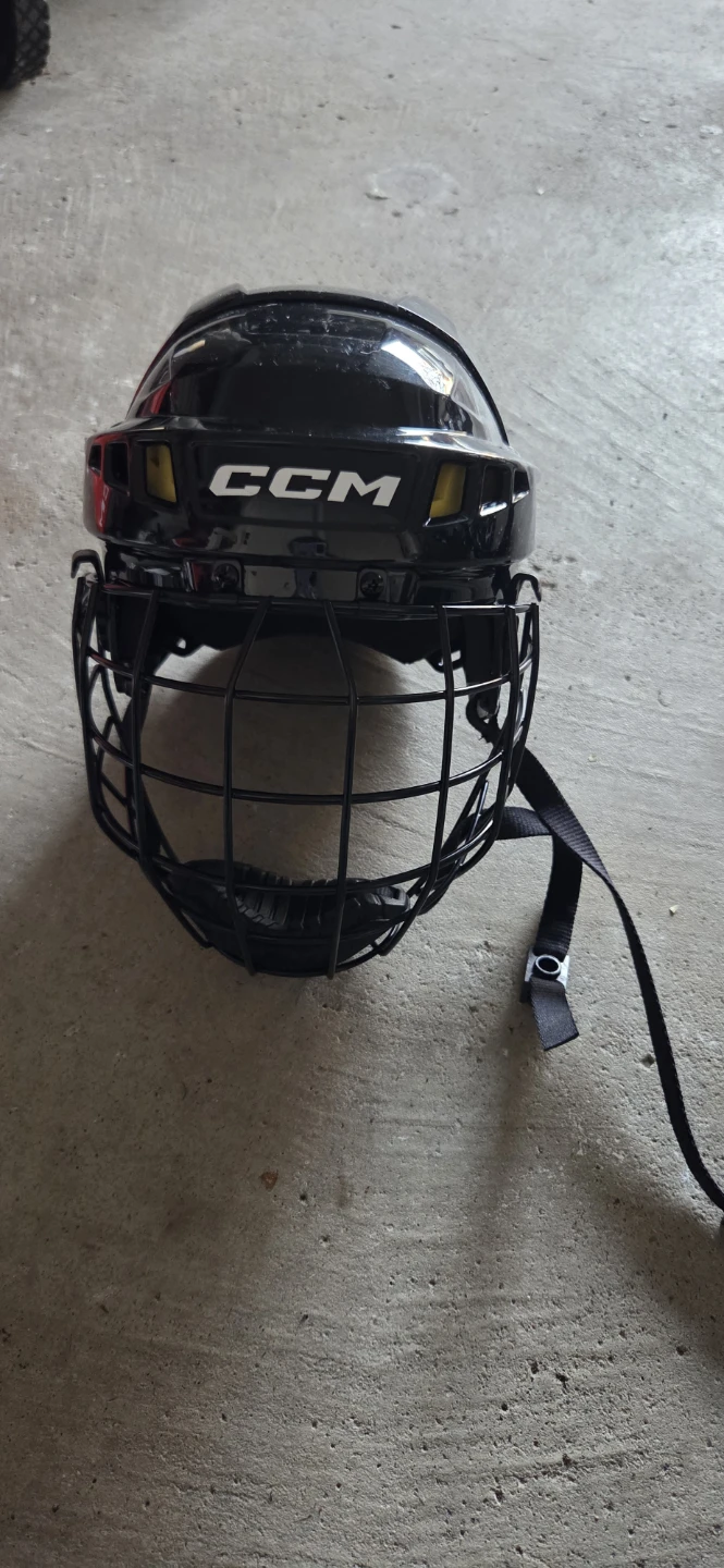 CCM XTIO Hockey Helmet with Cage - Size M