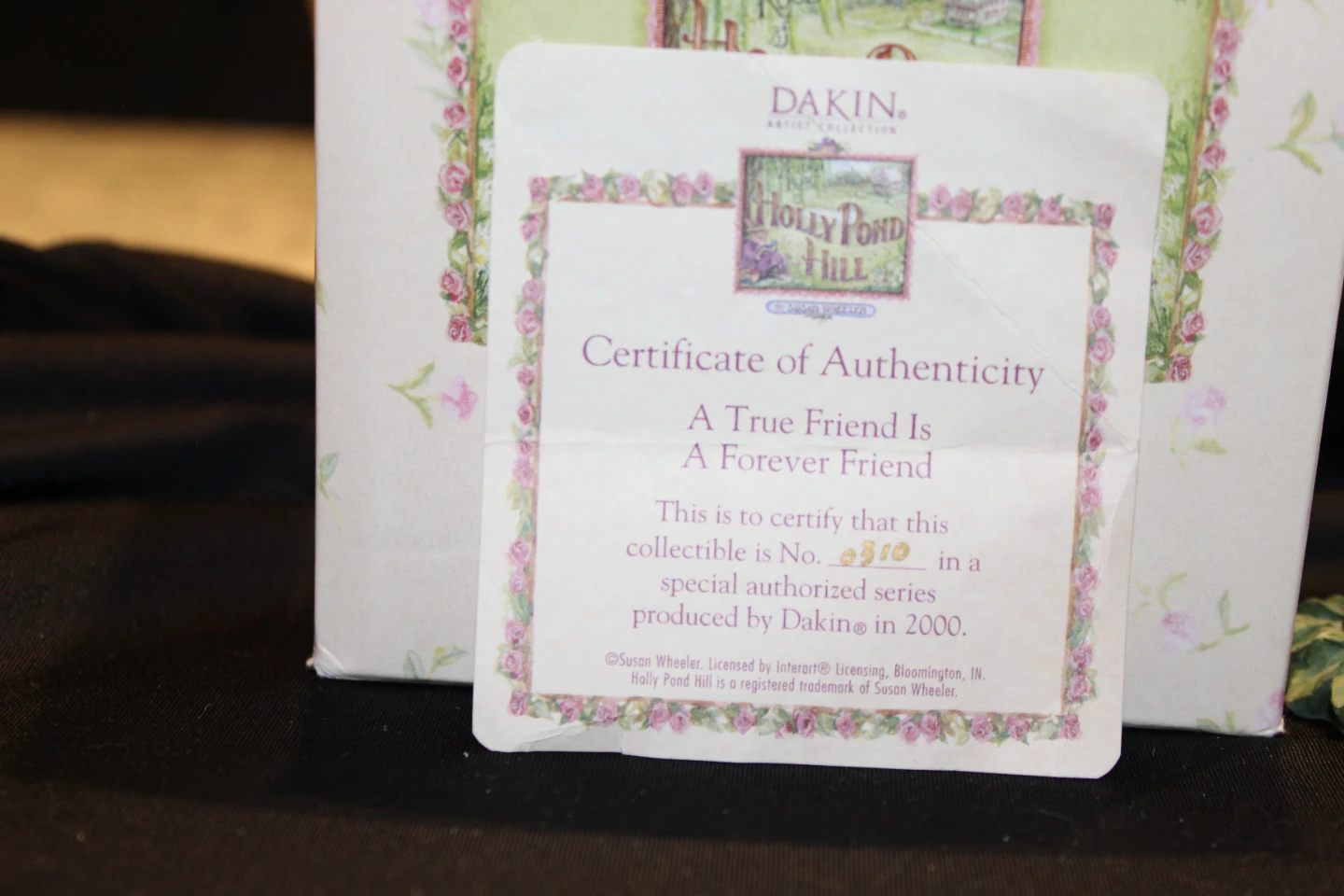 Holly Pond Hill "A True Friend Is A Forever Friend" Figurine - photo 4