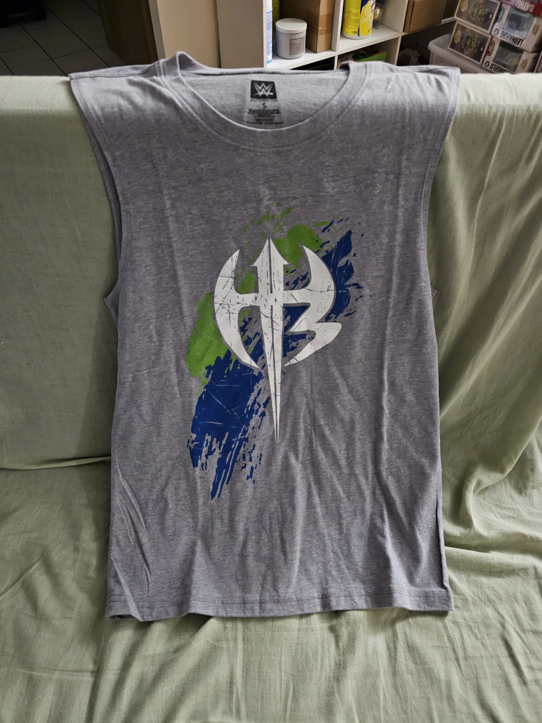 WWE Authentic Wear T-Shirt Unisex Size Small Part 1 - photo 3