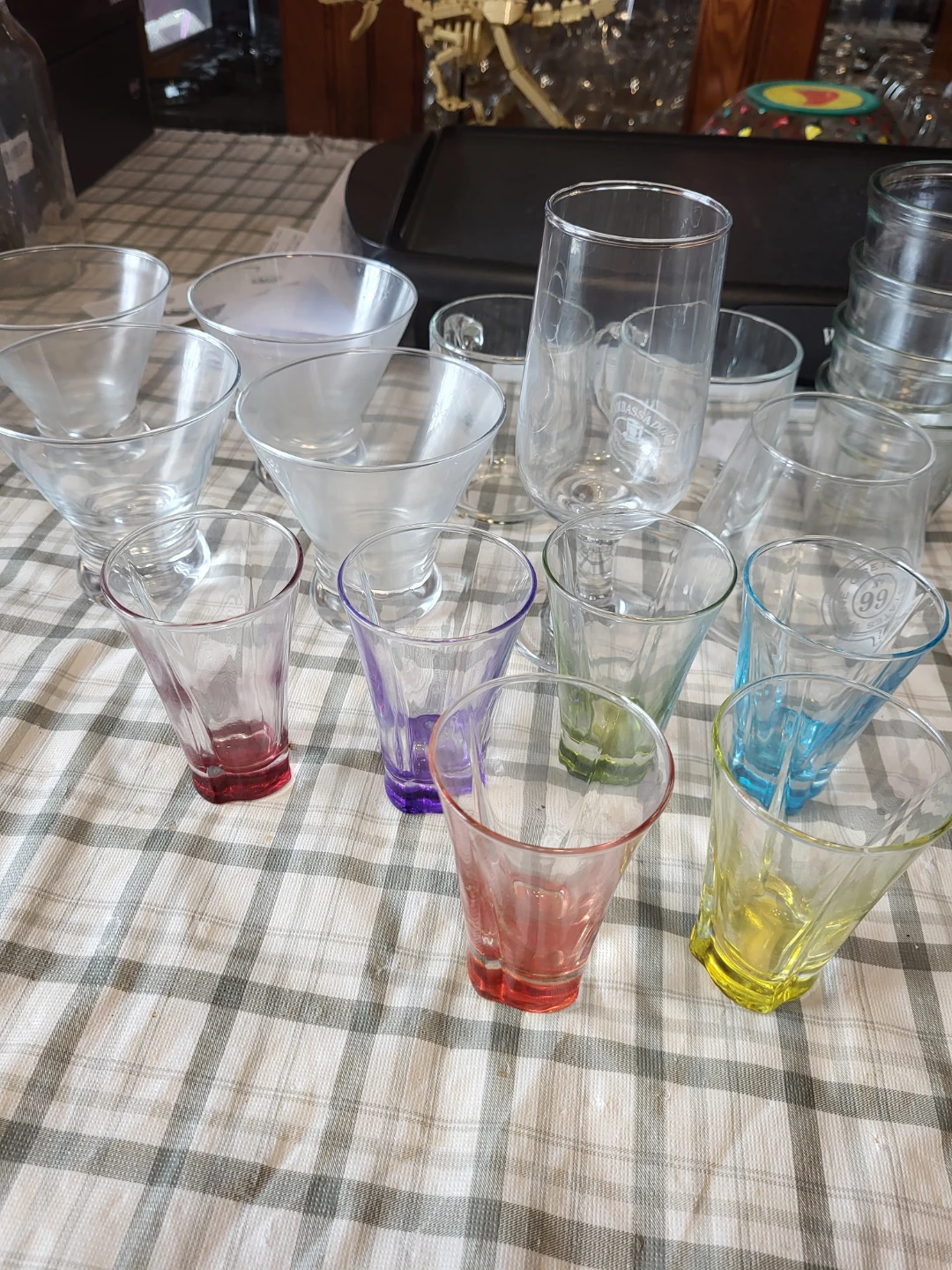 Assorted Glassware Set - photo 2