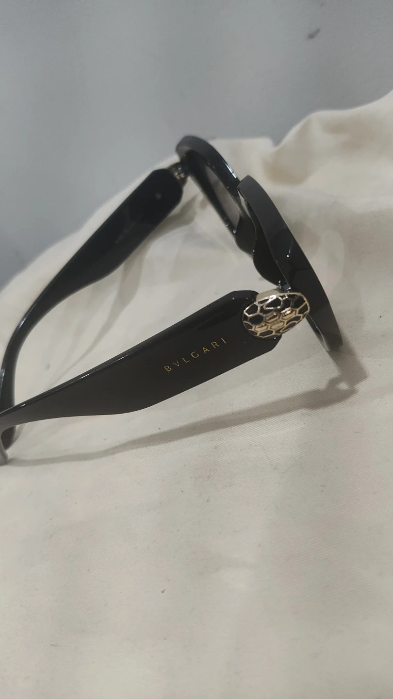 BVLGARI Black Sunglasses - photo 3
