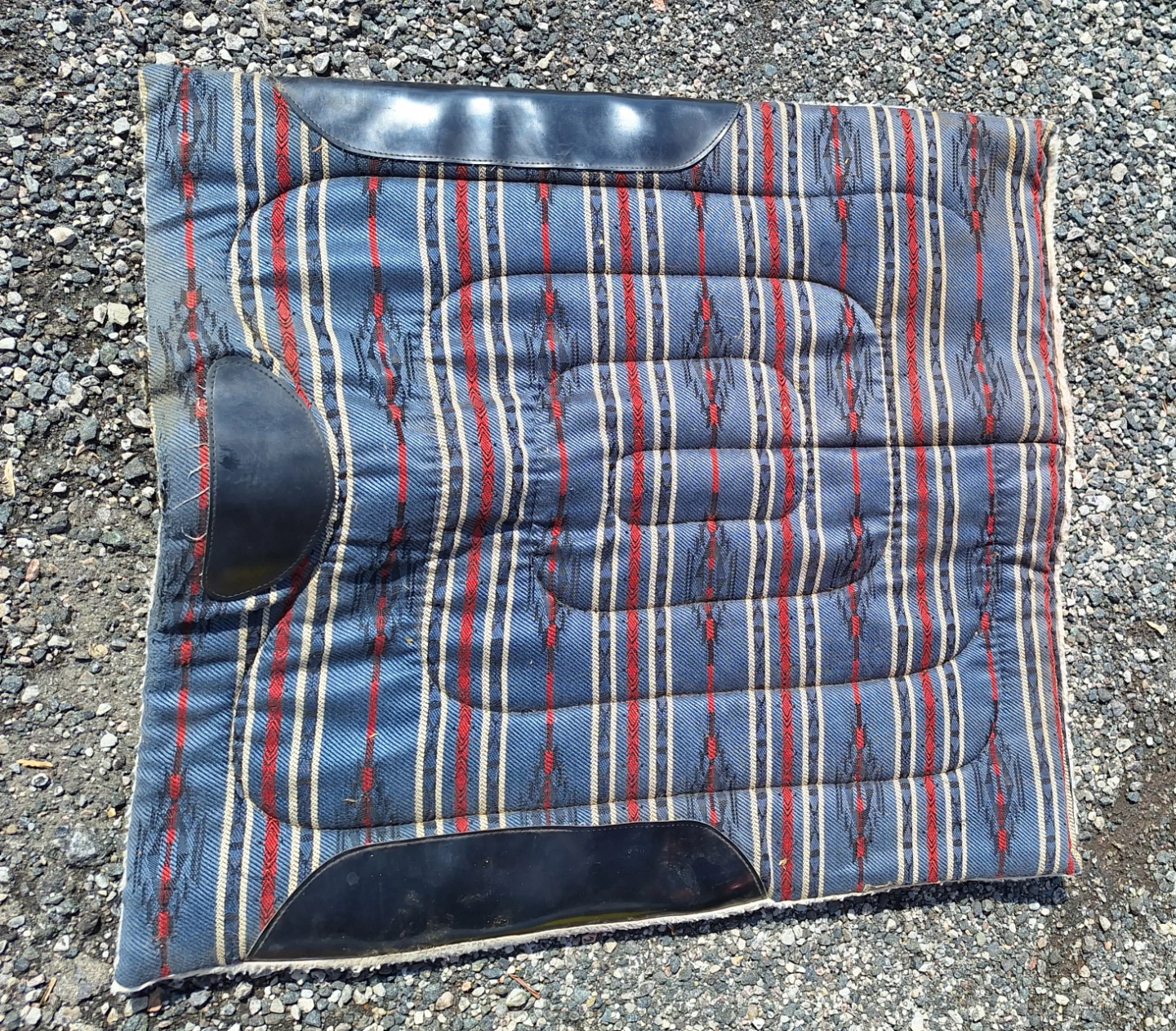 Quilted Horse Saddle Pad (Kit Cat Club rescue)