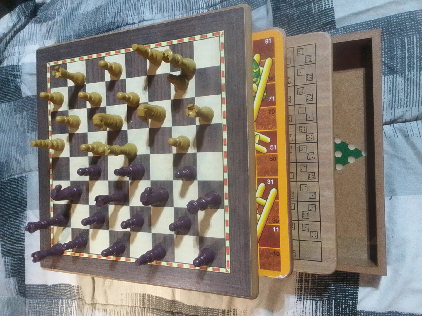 3-in-1 Game Set: Chess, Dominoes, and Snakes and Ladders
