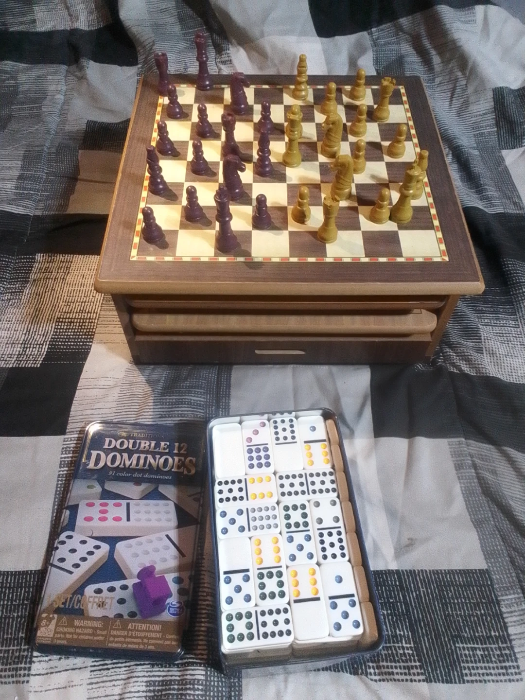 3-in-1 Game Set: Chess, Dominoes, and Snakes and Ladders - photo 5