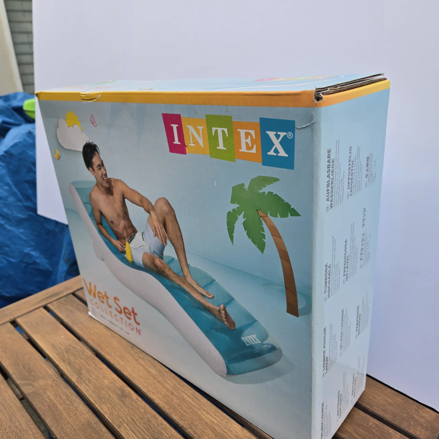 Intex party lounger floaty - photo 4