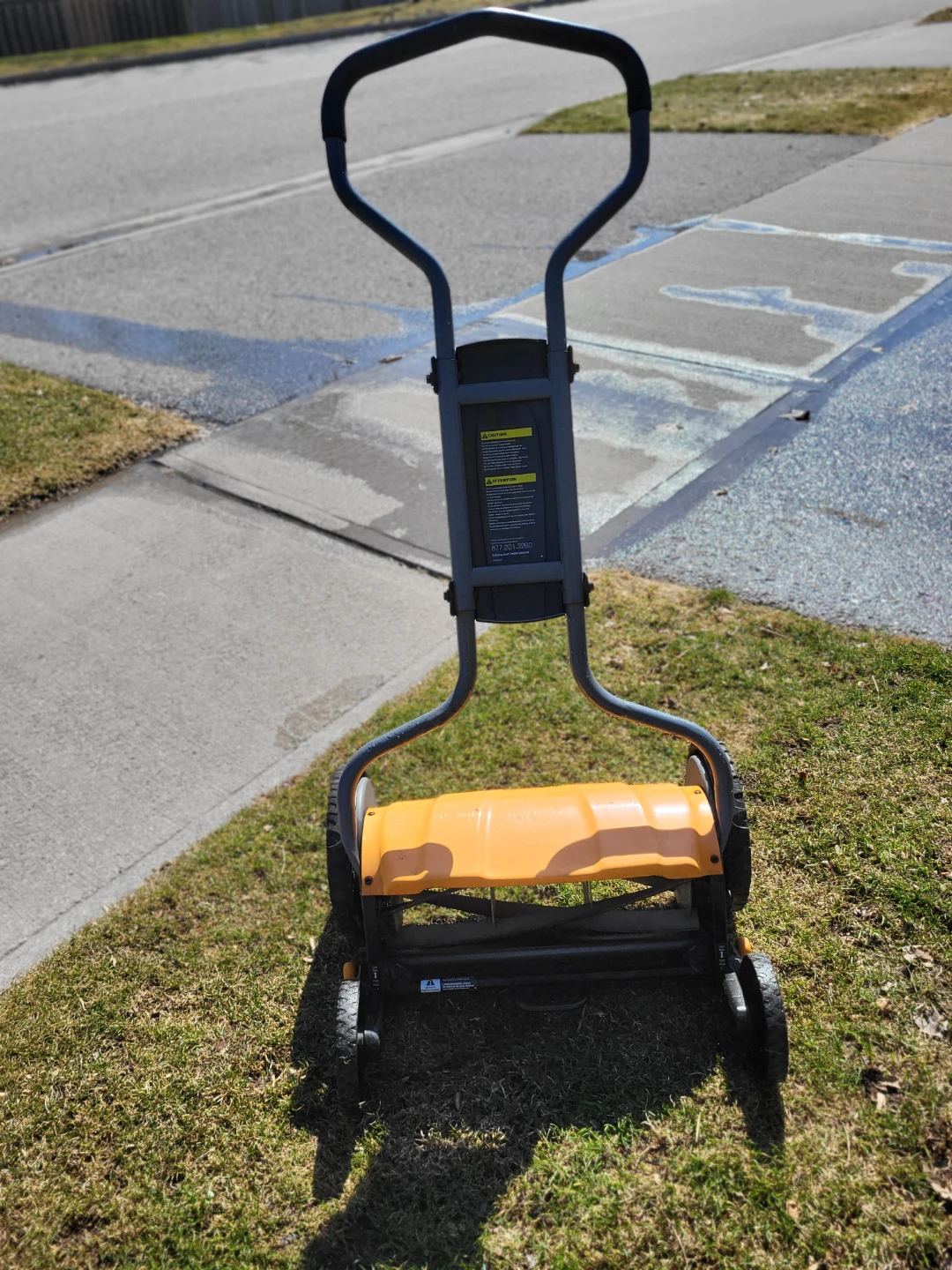 Fiskars Reel Mower - Orange
