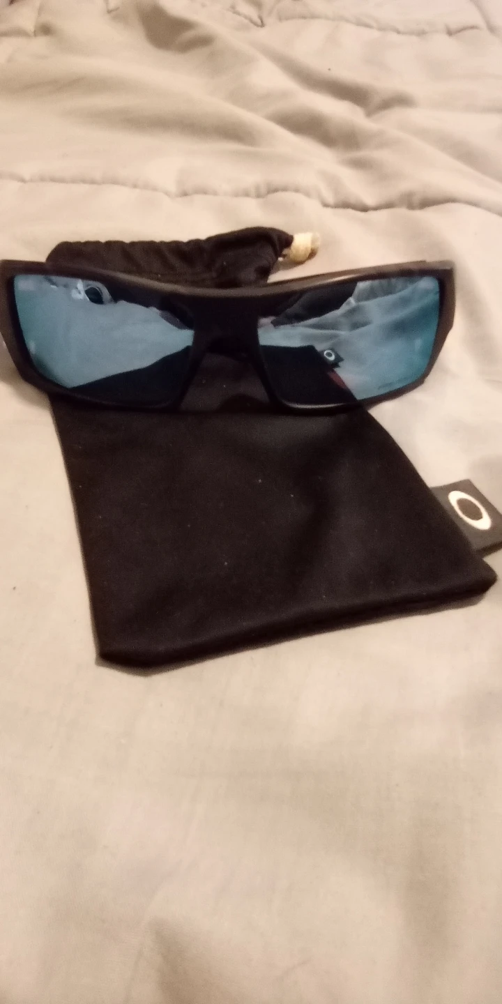 Oakley Camo Prism Sunglasses with fabric case