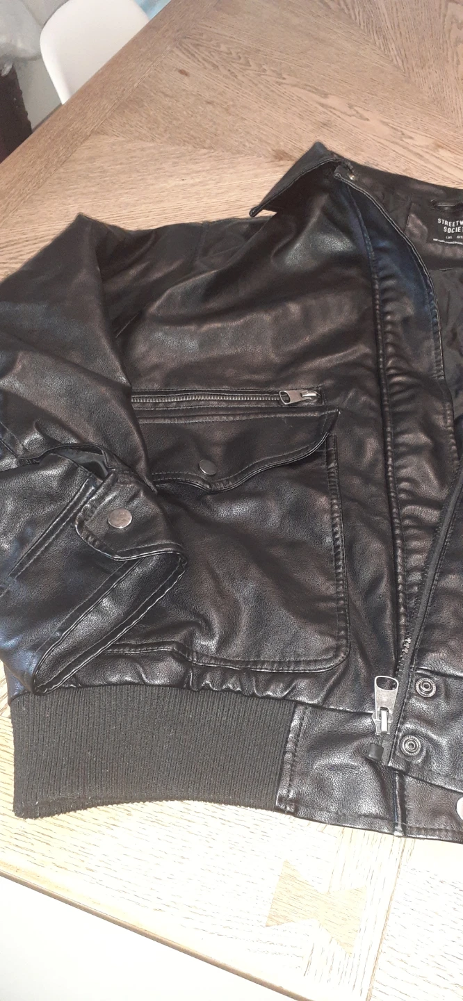 Nice light black fake leather jacket - photo 3
