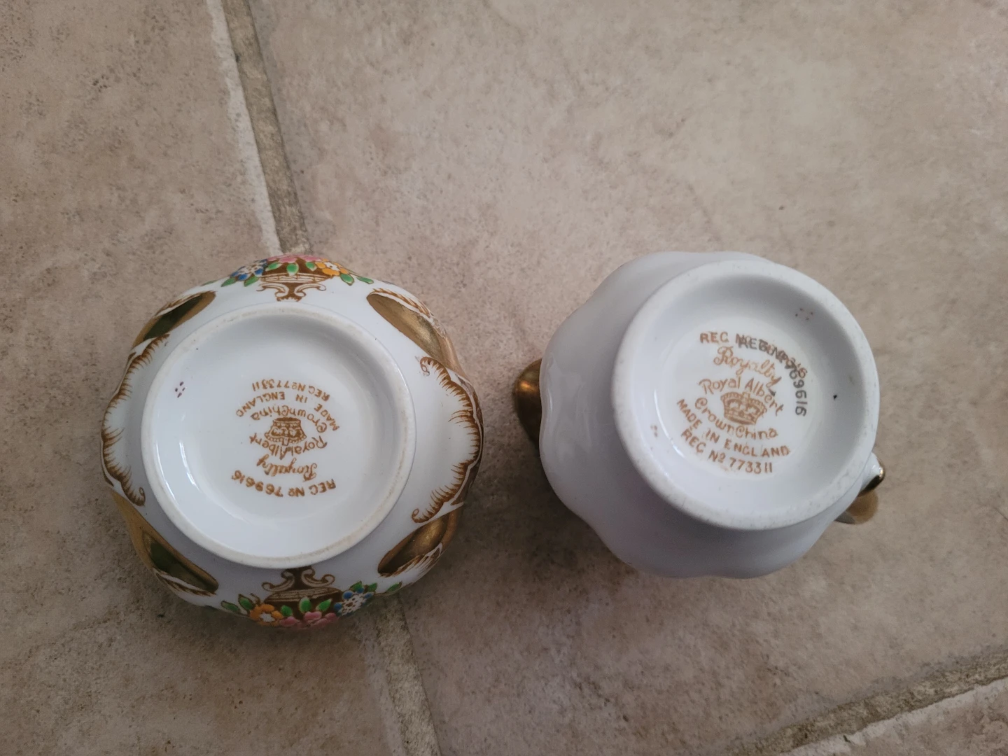 Royal Albert Royalty Creamer & Sugar Bowl Set - photo 3