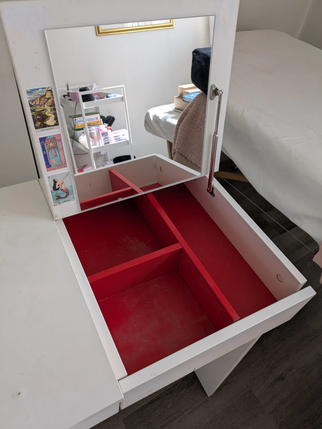 FREE Ikea Vanity Desk - photo 3