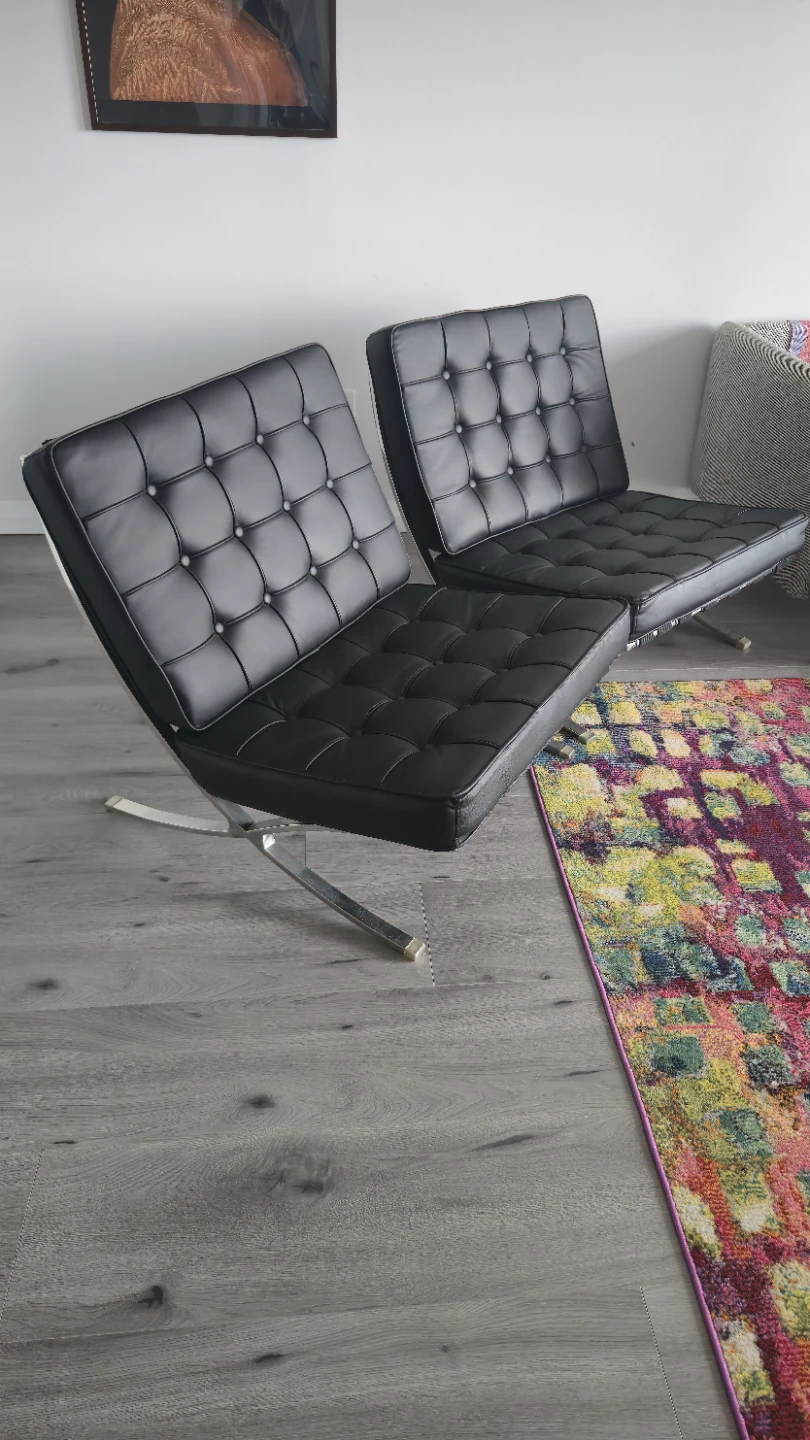 Two Barcelona Chairs - photo 2